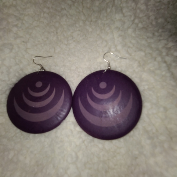 💥Final price 💥Dark purple wooden dangle Earring - Picture 5 of 5